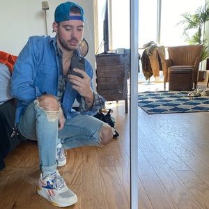 Meet your Posher, Tyler